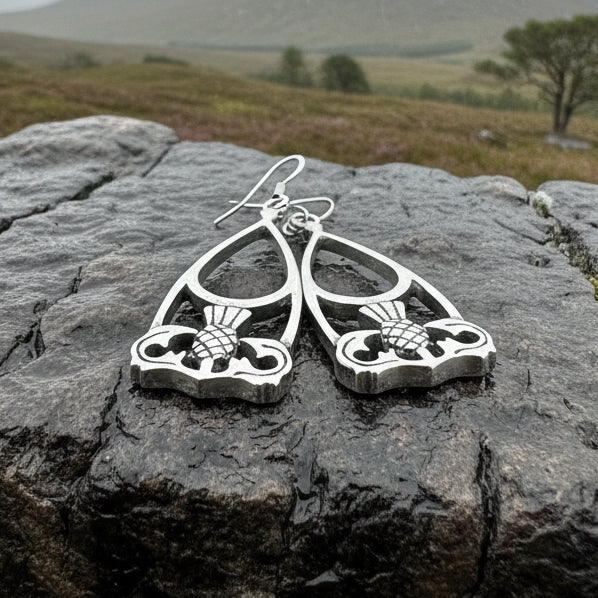 Thistle Earrings, Celtic Jewelry, Scotland Jewelry, Outlander Jewelry, Girlfriend Gift, Sister Gift, Mom Gift, Nature Jewelry, Wife Gift