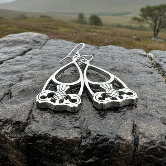 Thistle Earrings, Celtic Jewelry, Scotland Jewelry, Outlander Jewelry, Girlfriend Gift, Sister Gift, Mom Gift, Nature Jewelry, Wife Gift