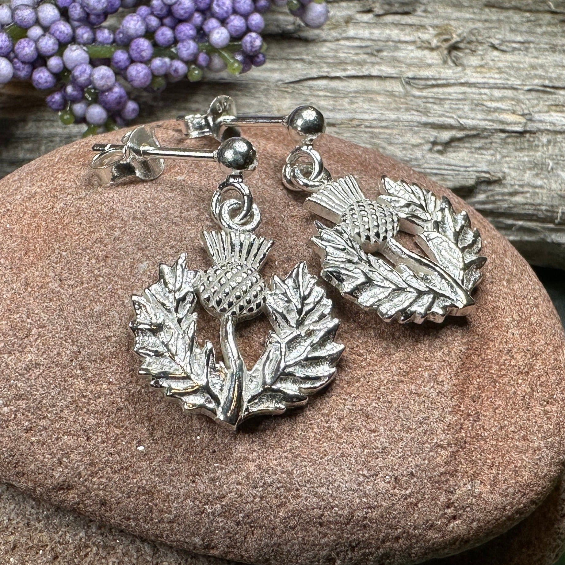 Realistic Thistle Earrings, Celtic Jewelry, Scotland Jewelry, Outlander Jewelry, Nature Jewelry, Thistle Jewelry, Post Earrings, Wife Gift