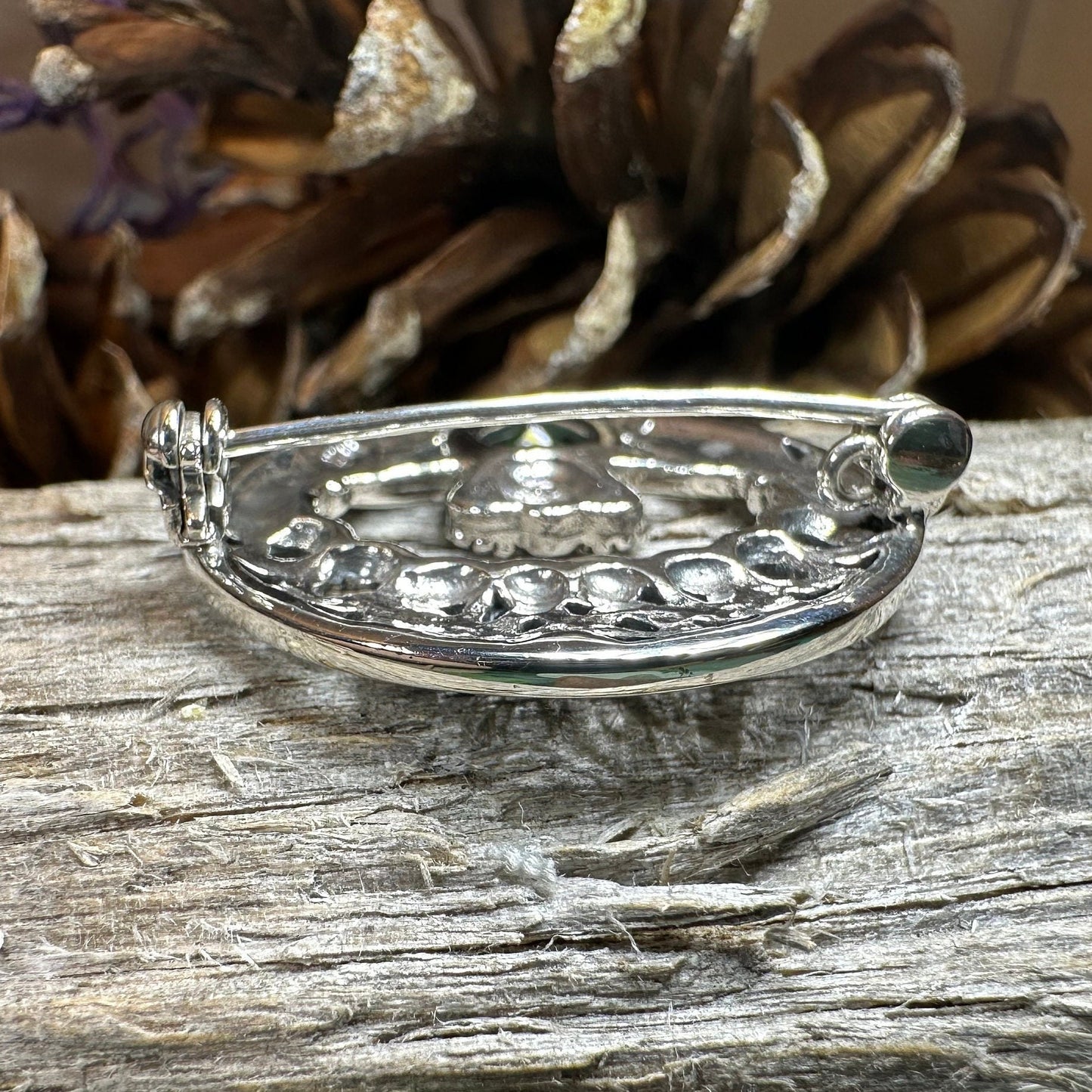 Claddagh Brooch, Irish Pin, Emerald Ireland Brooch, Silver Bride Pin, Claddagh Pin, Celtic Jewelry, Claddagh Pin, Celtic Pin, Gift for Her