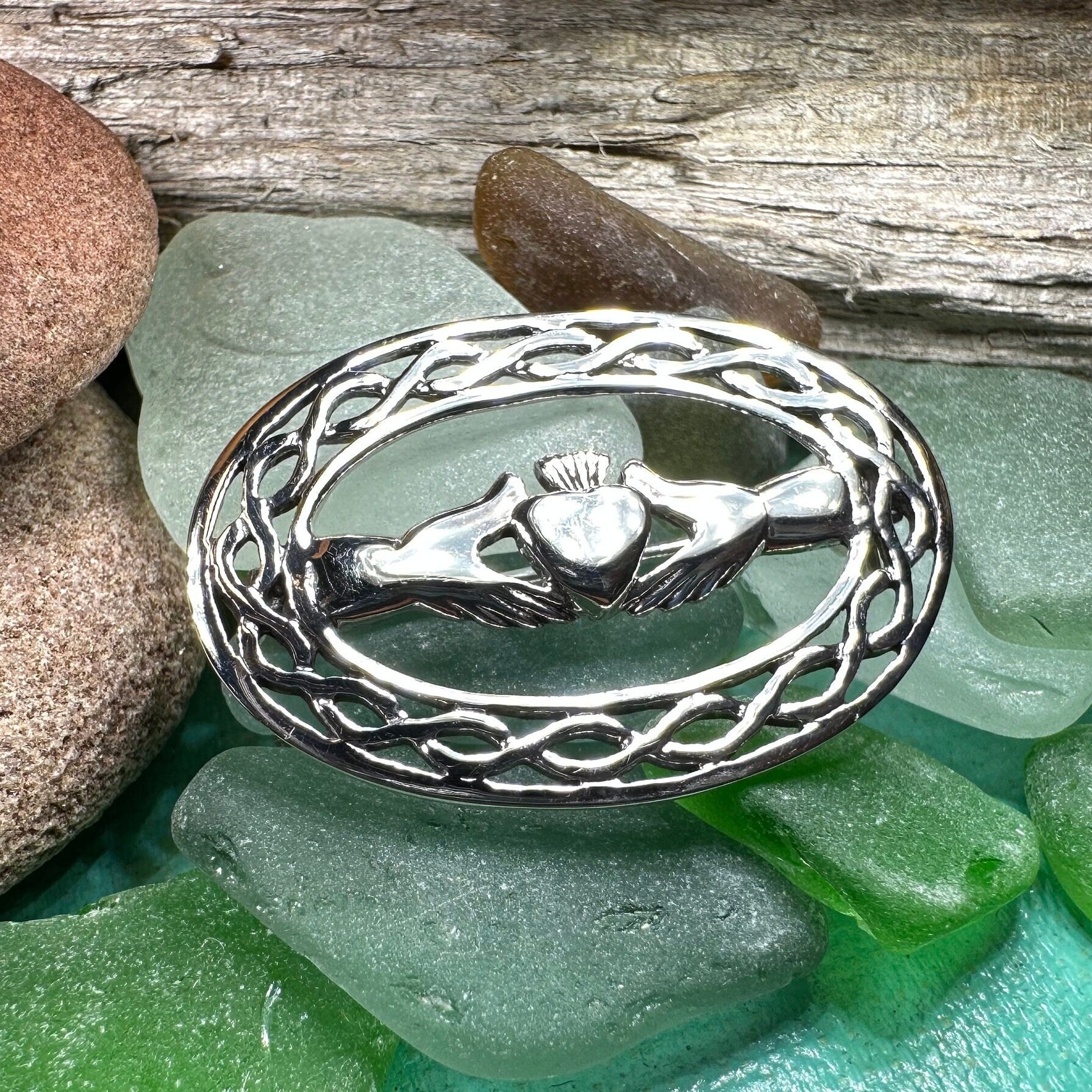 Claddagh Brooch, Irish Jewelry, Sterling Silver Ireland Brooch, Silver Bride Pin, Claddagh Pin, Celtic Brooch, Celtic Pin, Wife Gift