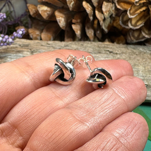 Load image into Gallery viewer, Celtic Knot Stud Earrings, Irish Jewelry, Celtic Jewelry, Anniversary Gift, Bridal Jewelry, Norse Jewelry, Yoga Jewelry, Friendship Gift
