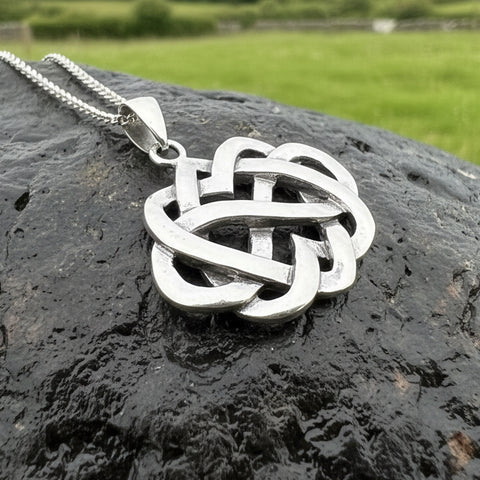 Load image into Gallery viewer, Heart Necklace, Irish Jewelry, Celtic Pendant, Scotland Jewelry, Love Knot Jewelry, Anniversary Gift, Infinity Jewelry, Celtic Knot Gift
