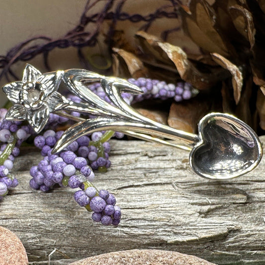 Daffodil Love Spoon Brooch, Celtic Pin, Wales Jewelry, Welsh Pin, Bridal Jewelry, Anniversary Gift, Heart Jewelry, Silver Spoon Wife Gift