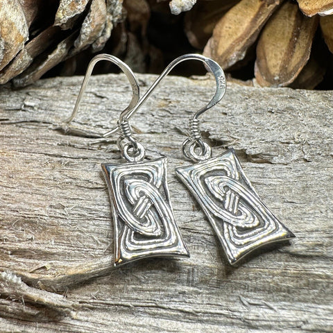 Load image into Gallery viewer, Celtic Knot Earrings, Celtic Jewelry, Irish Jewelry, Scotland Jewelry, Sterling Silver, Pagan Jewelry, Scottish Jewelry, Anniversary Gift
