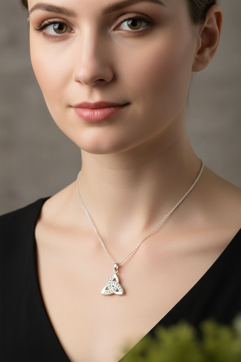 Trinity Knot Necklace, Celtic Jewelry, Irish Pendant, Triquetra Pendant, Celtic Knot Jewelry, Bridal Jewelry, Anniversary Gift, Ireland Gift