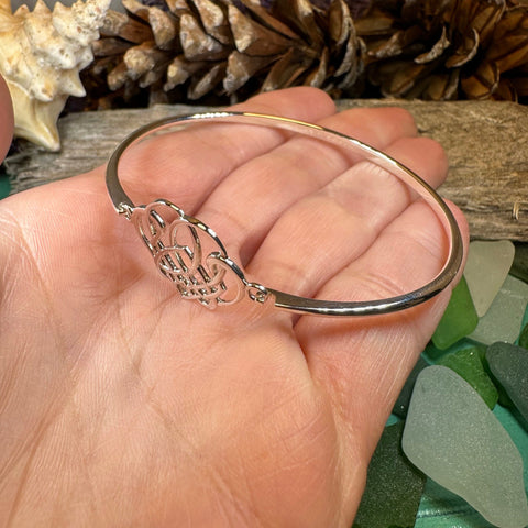 Load image into Gallery viewer, Celtic Knot Bracelet, Celtic Jewelry, Irish Jewelry, Love Knot Jewelry, Bridal Jewelry, Scotland Jewelry, Wife Gift, Ireland Gift, Mom Gift
