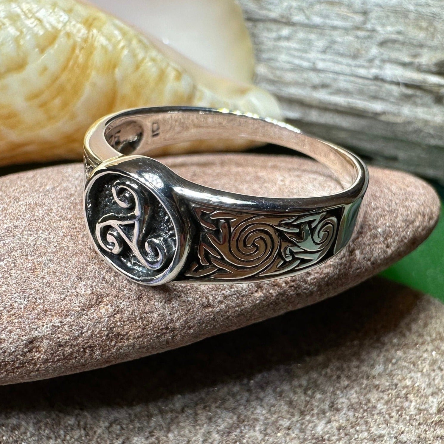 Reeve Celtic Triple Spiral Ring — view 8