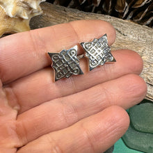 Load image into Gallery viewer, Celtic Knot Cuff Links, Scotland Jewelry, Celtic Jewelry, Dad Gift, Ireland Gift, Groom Gift, Best Man Gift, Sterling Silver, Husband Gift
