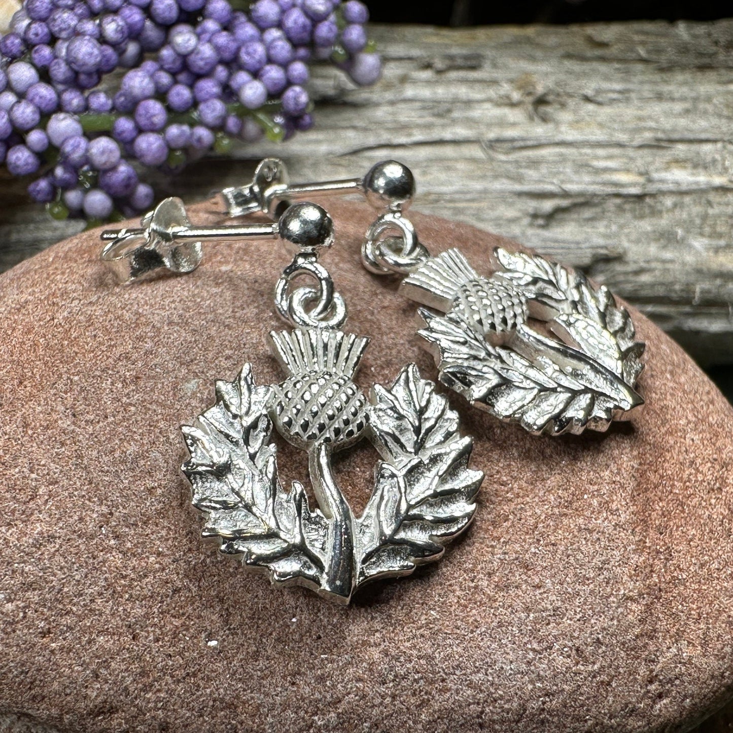 Realistic Thistle Earrings, Celtic Jewelry, Scotland Jewelry, Outlander Jewelry, Nature Jewelry, Thistle Jewelry, Post Earrings, Wife Gift