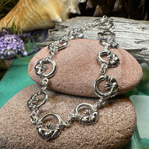 Claddagh Bracelet, Irish Jewelry, Celtic Bracelet, Bridal Jewelry, Girlfriend Gift, Wife Gift, Heart Jewelry, Ireland Gift, Anniversary Gift