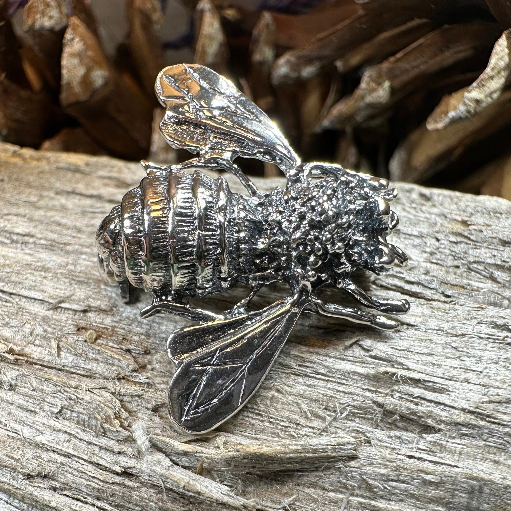 Bee Booch, Nature Jewelry, Silver Insect Pin, Anniversary Gift, Outlander Jewelry, Insect Jewelry, Honey Bee Jewelry, Realistic Bee Pin