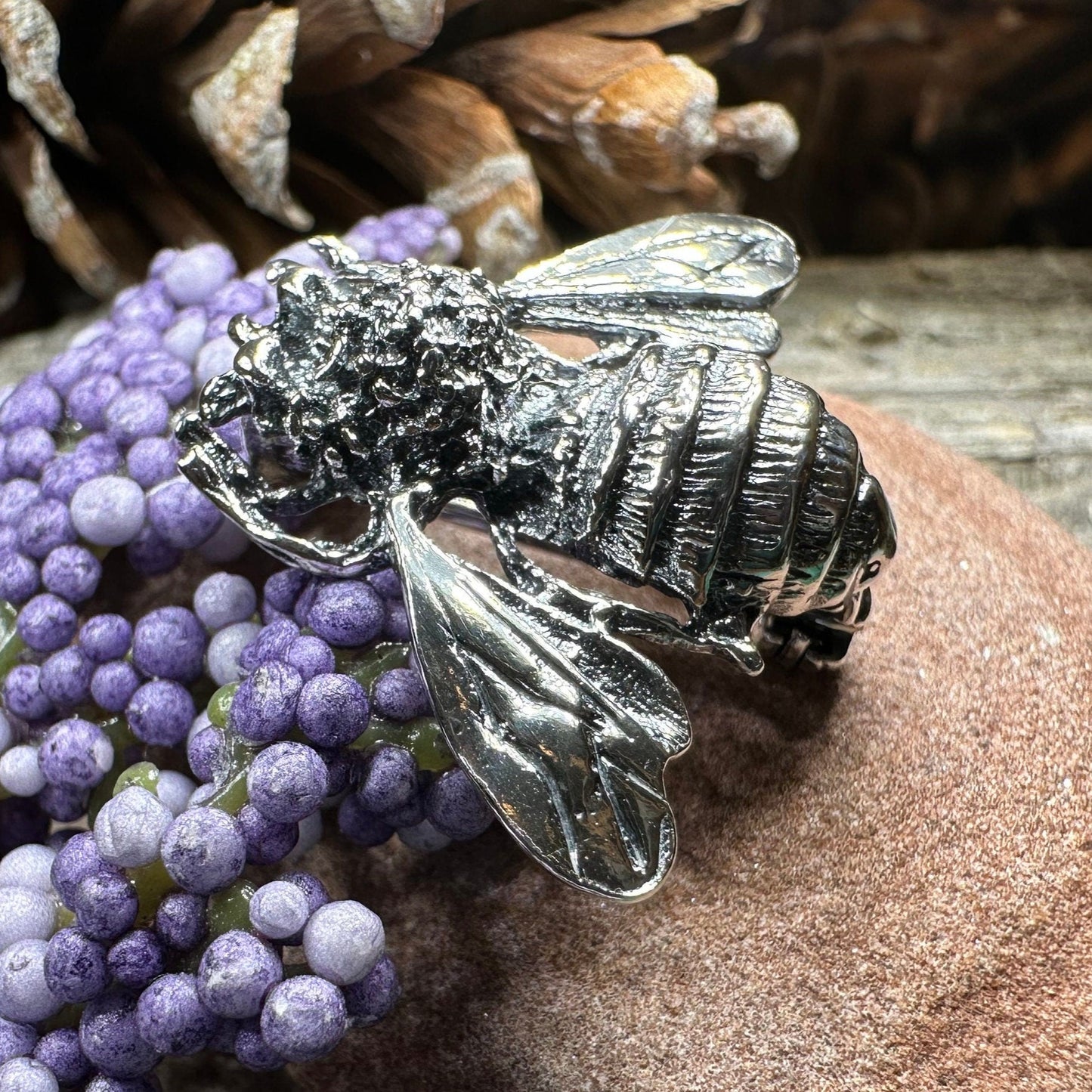 Bee Booch, Nature Jewelry, Silver Insect Pin, Anniversary Gift, Outlander Jewelry, Insect Jewelry, Honey Bee Jewelry, Realistic Bee Pin