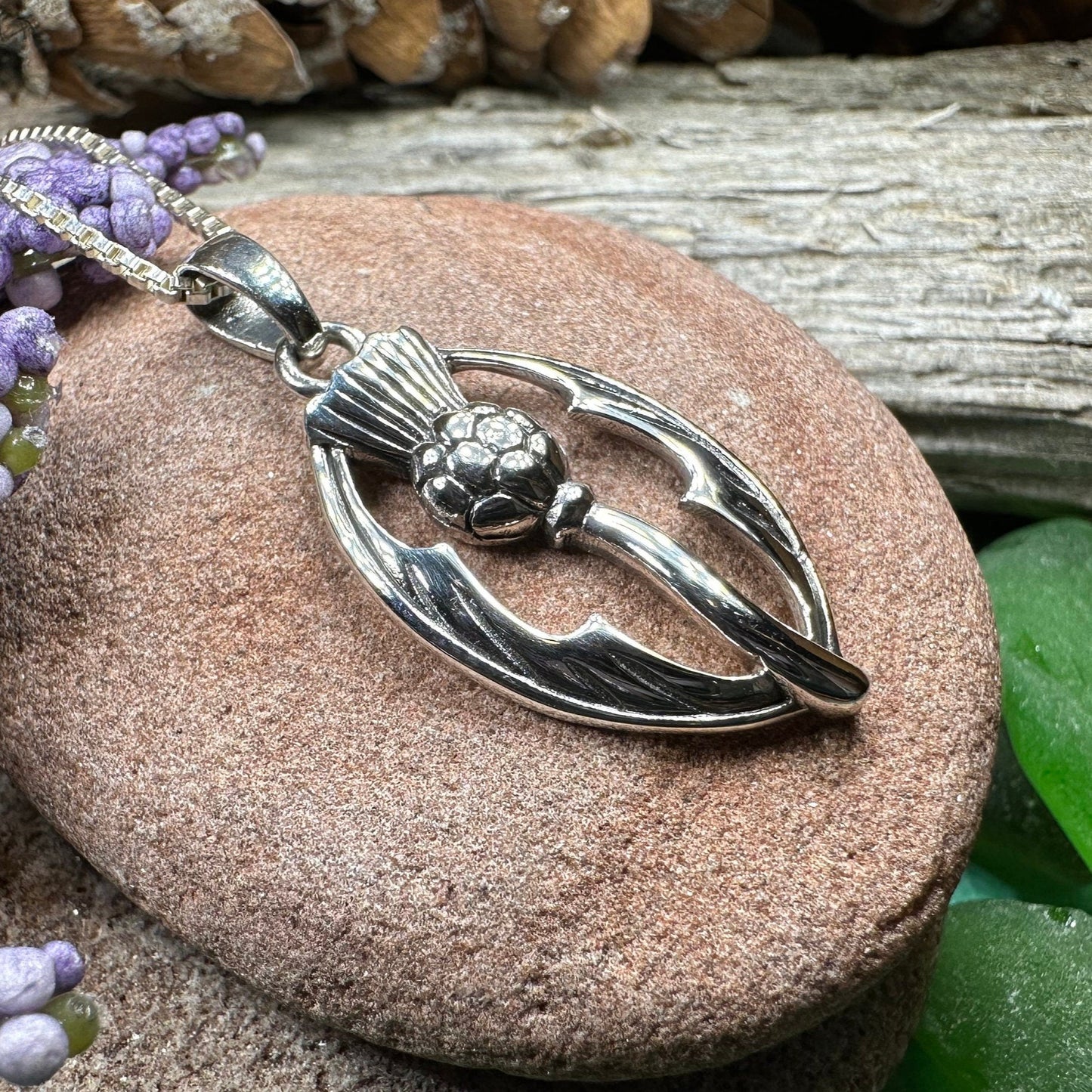 Thistle Necklace, Scottish Pendant, Silver Scotland Jewelry, Outlander Jewelry, Wife Gift, Friendship Gift, Nature Jewelry, Anniversary Gift
