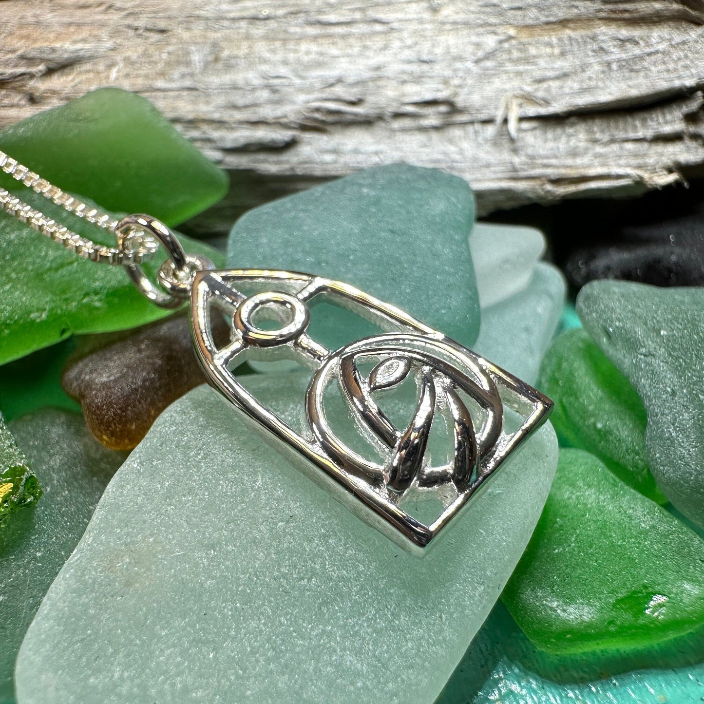 Mackintosh Rose Necklace, Scotland Jewelry, Celtic Jewelry, Rose Jewelry, Art Deco Pendant, Anniversary Gift, Scottish Necklace, Wife Gift