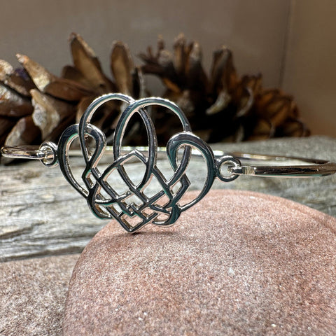 Load image into Gallery viewer, Celtic Knot Bracelet, Celtic Jewelry, Irish Jewelry, Love Knot Jewelry, Bridal Jewelry, Scotland Jewelry, Wife Gift, Ireland Gift, Mom Gift
