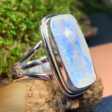 Load image into Gallery viewer, Amitola Celtic Dream Moonstone Ring
