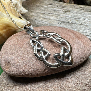 Celtic Knot Necklace, Celtic Necklace, Irish Jewelry, Ireland Gift, Sister Gift, Mom Gift, Anniversary Gift, Scotland Jewelry, Wife Gift