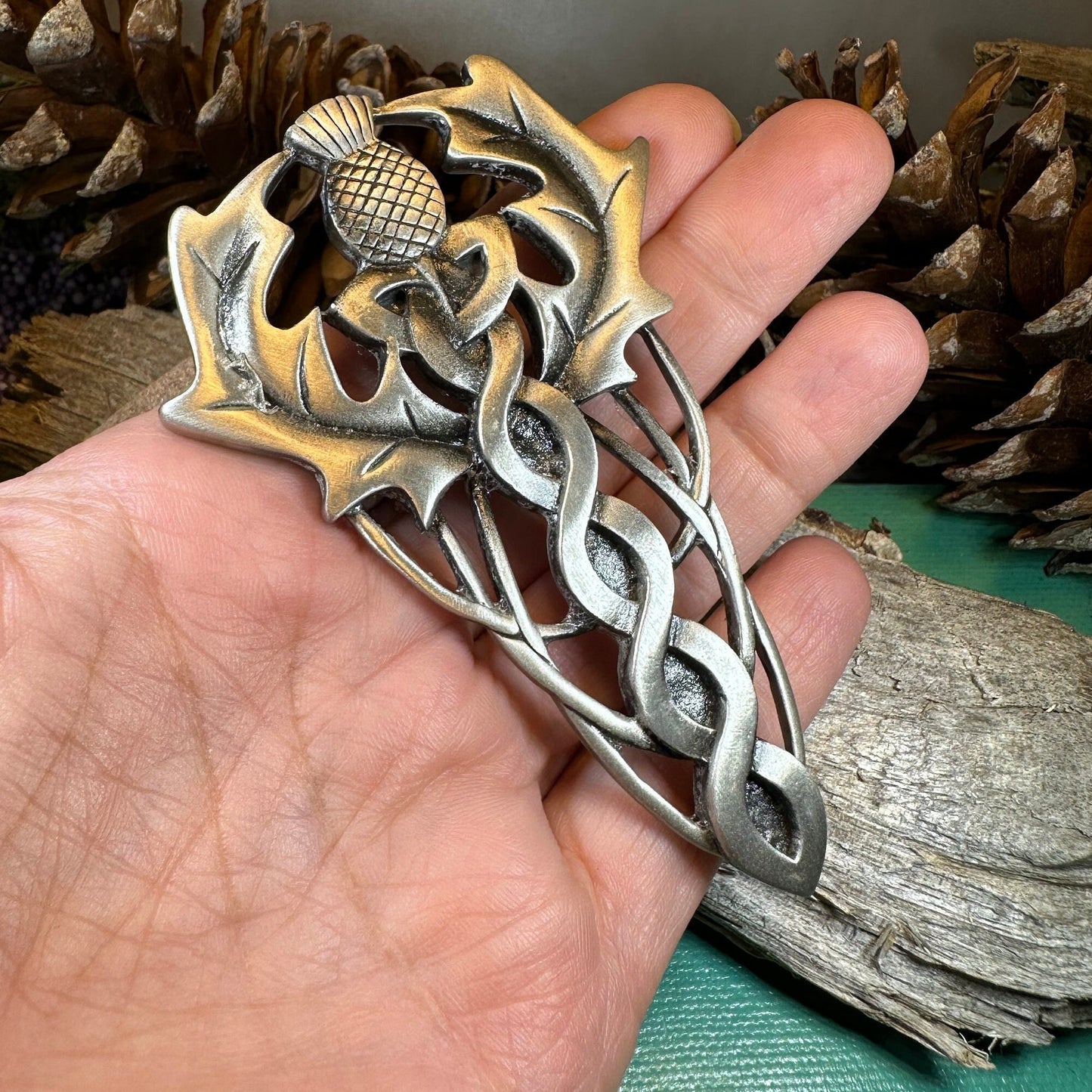 Thistle Kilt Pin, Scottish Pin, Celtic Knot Jewelry, Scotland Jewelry, Celtic Brooch, Men's Tartan Pin, Groom Gift, Dad Gift, Bagpiper Gift