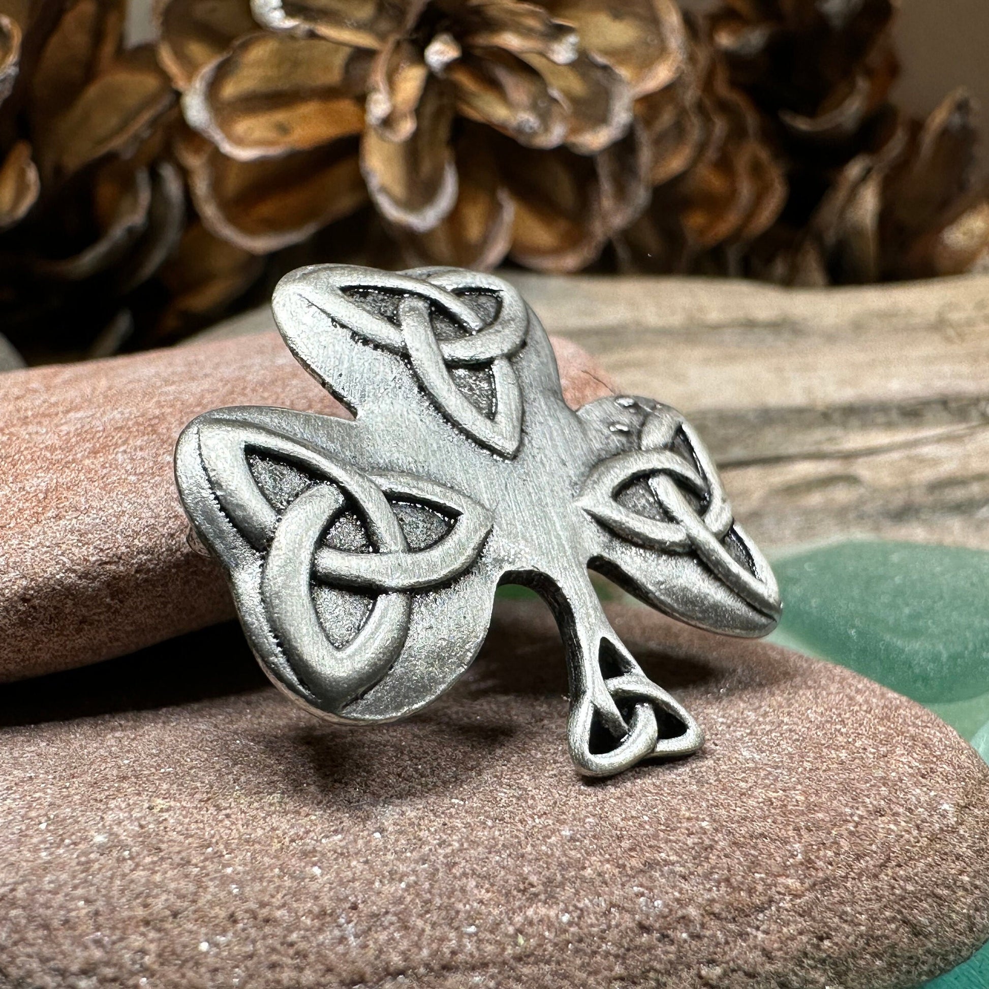 Shamrock Brooch, Clover Pin, Ireland Gift, Celtic Pin, Irish Pin, Coat Pin, Scarf Pin, Cap Pin, Lapel Pin, Shamrock Brooch, Good Luck Gift
