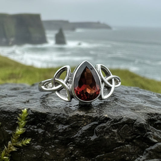 Celtic Knot Ring, Celtic Jewelry, Irish Jewelry, Moonstone Ring, Irish Ring, Irish Dance Gift, Anniversary Gift, Scottish Ring, Wiccan Ring