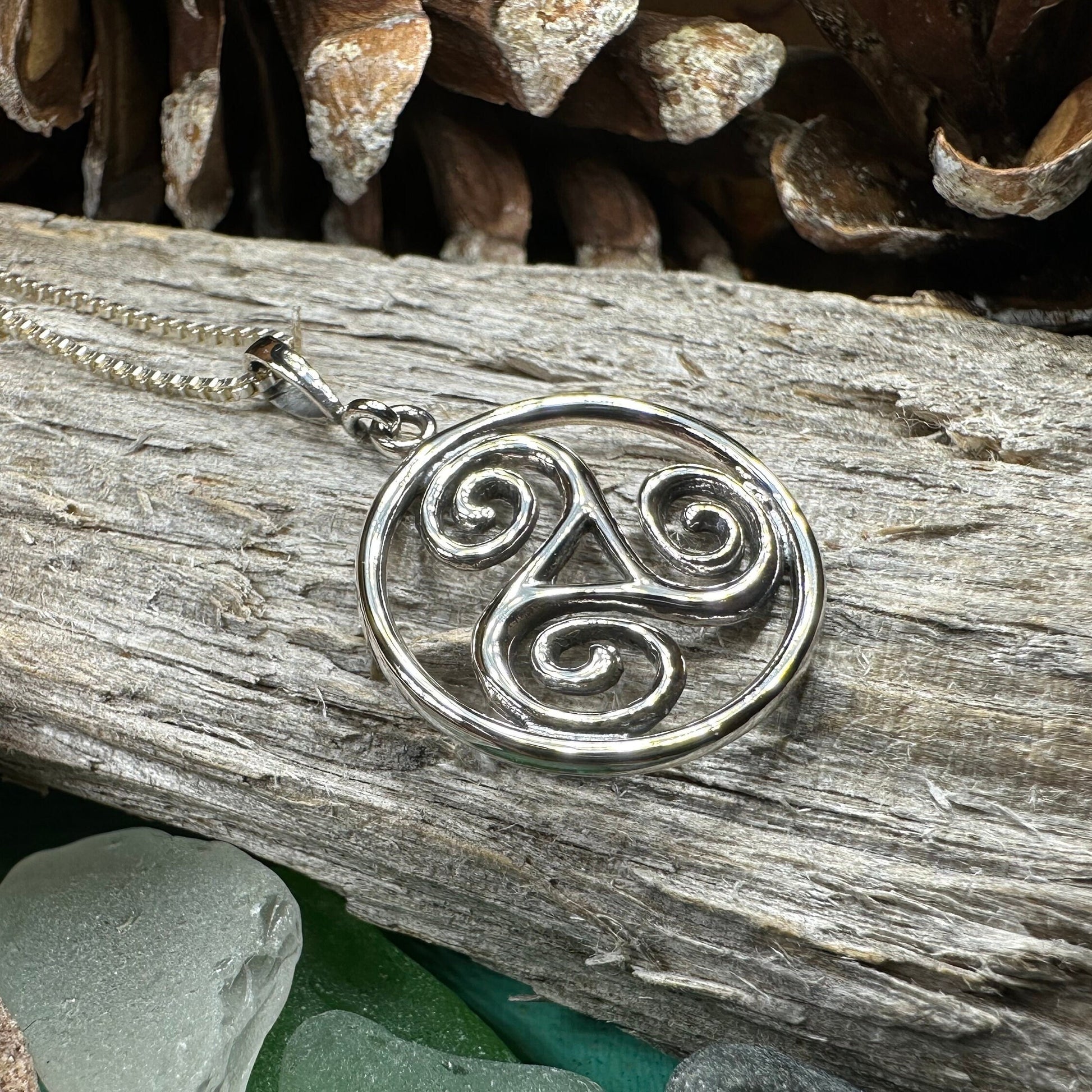 Celtic Spiral Necklace, Celtic Pendant, Irish Jewelry, Triple Spiral Pendant, Girlfriend Gift, Druid Necklace, Wiccan Jewelry, Triskel Gift
