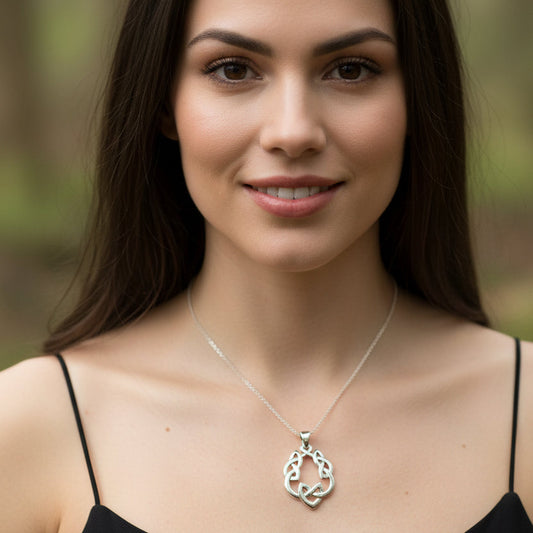 Celtic Knot Necklace, Celtic Necklace, Irish Jewelry, Ireland Gift, Sister Gift, Mom Gift, Anniversary Gift, Scotland Jewelry, Wife Gift