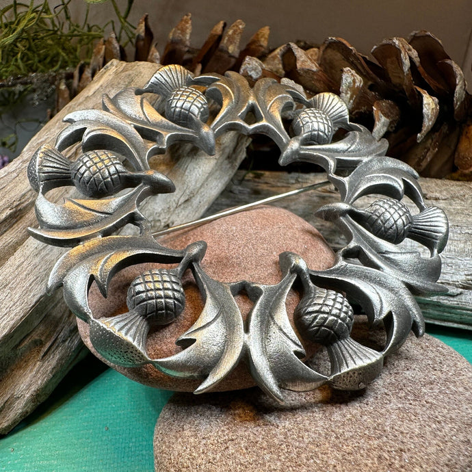 Thistle Brooch, Celtic Pin, Scottish Jewelry, Mom Gift, Large Celtic Brooch, Fly Plaid Pin, Wife Gift, Scotland Pin, Pewter Pin, Tartan Pin