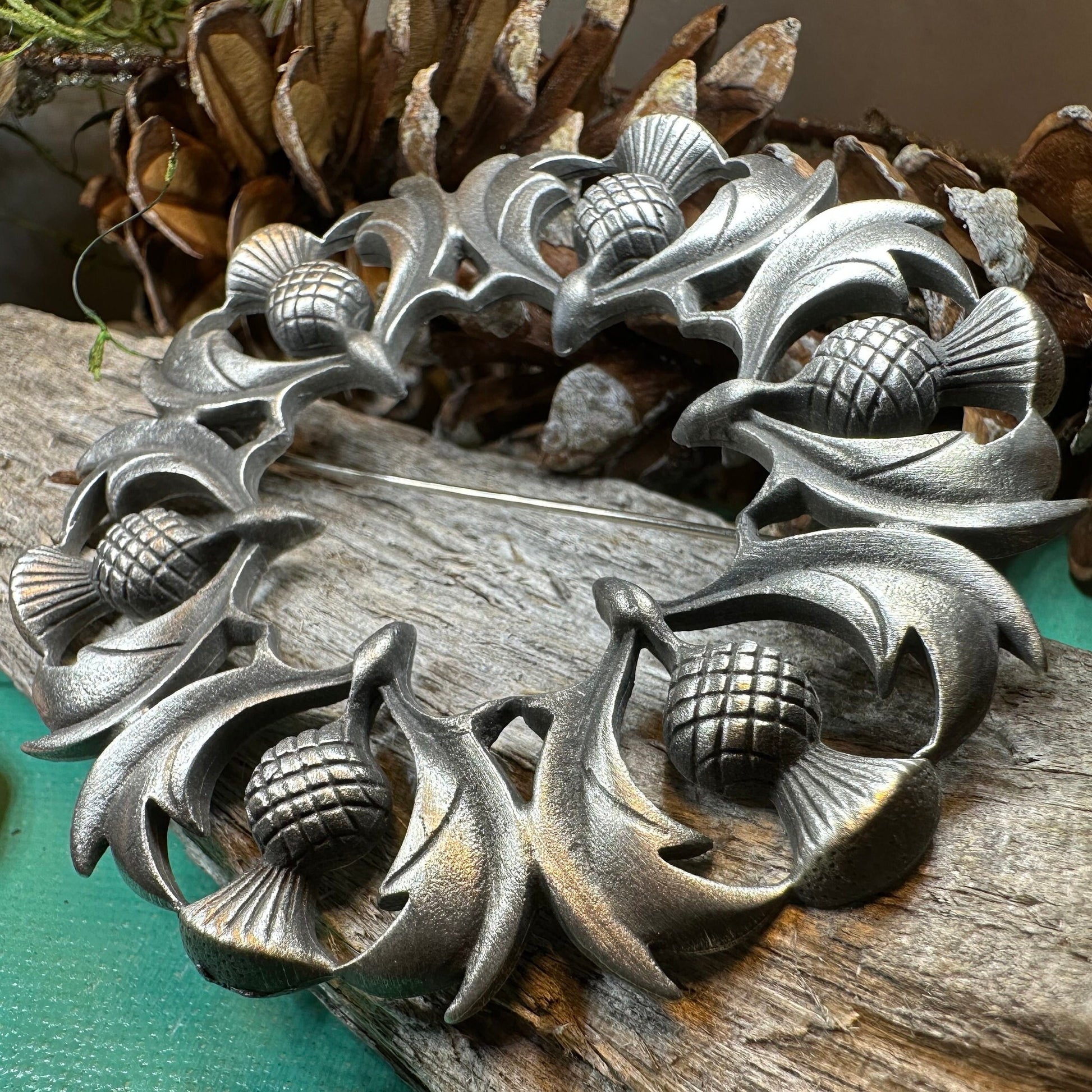 Thistle Brooch, Celtic Pin, Scottish Jewelry, Mom Gift, Large Celtic Brooch, Fly Plaid Pin, Wife Gift, Scotland Pin, Pewter Pin, Tartan Pin