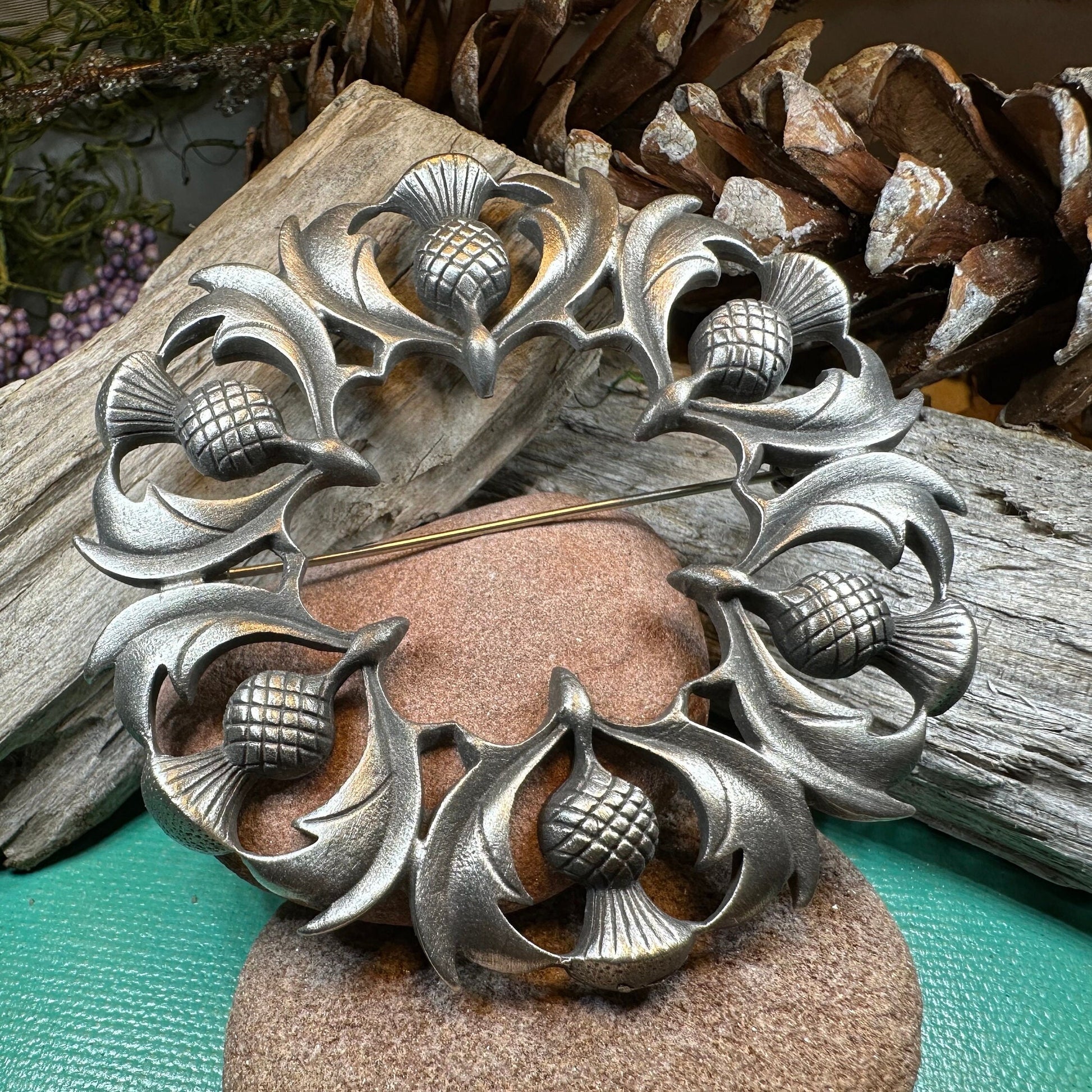 Thistle Brooch, Celtic Pin, Scottish Jewelry, Mom Gift, Large Celtic Brooch, Fly Plaid Pin, Wife Gift, Scotland Pin, Pewter Pin, Tartan Pin