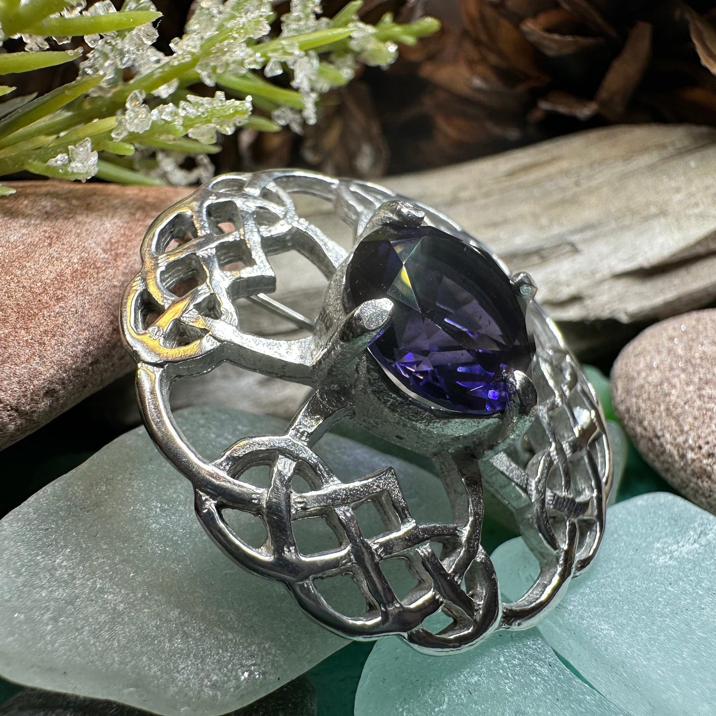 Celtic Knot Brooch, Celtic Jewelry, Scotland Jewelry, Scottish Pin, Mom Gift, Wife Gift, Ireland Pin, Outlander Jewelry, Irish Jewelry