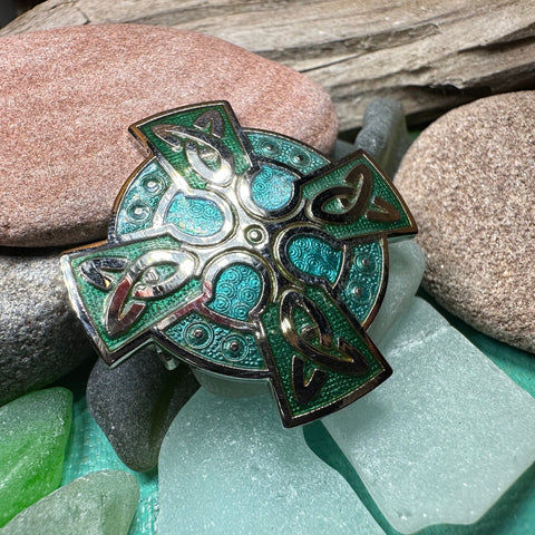 Load image into Gallery viewer, Celtic Cross Brooch, Cross Jewelry, Celtic Brooch, First Communion Gift, Green Enamel Pin, Irish Cross Jewelry, Cross Pin, Religious Jewelry
