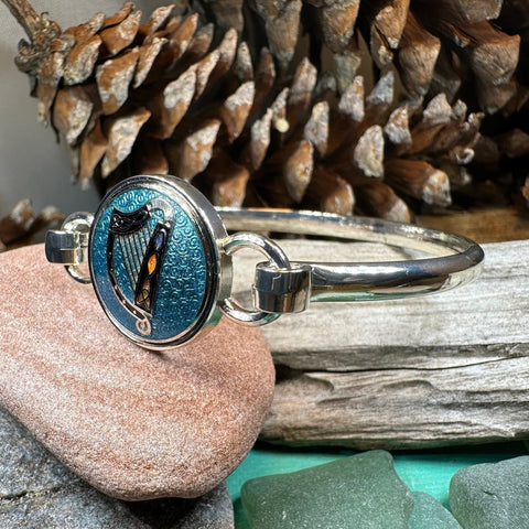 Load image into Gallery viewer, Celtic Harp Bracelet, Celtic Jewelry, Irish Jewelry, Bangle Bracelet, Scotland Jewelry, Ireland Jewelry, Wife Gift, Irish Harp Bangle
