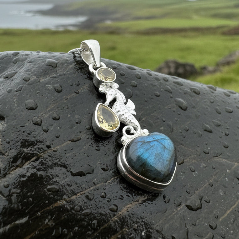 Seahorse Necklace, Sea Life Pendant, Labradorite Jewelry, Nautical Jewelry, Mom Gift, Anniversary Gift, Beach Lover Gift, Ocean Jewelry