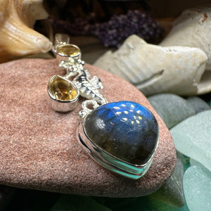 Seahorse Necklace, Sea Life Pendant, Labradorite Jewelry, Nautical Jewelry, Mom Gift, Anniversary Gift, Beach Lover Gift, Ocean Jewelry