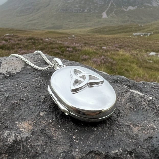 Trinity Knot Locket Necklace, Celtic Pendant, Irish Jewerly, Celtic Jewelry, Anniversary Gift, Locket Necklace, Wiccan Jewelry