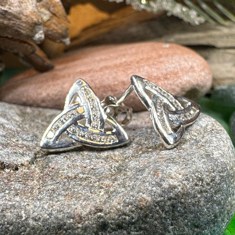 Load image into Gallery viewer, Trinity Knot Earrings, Triquetra Jewelry, Celtic Stud Earrings, Irish Jewelry, Anniversary Gift, Irish Jewelry, Scotland Gift, Wife Gift
