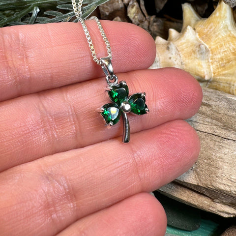 Load image into Gallery viewer, Shamrock Necklace, Clover Pendant, Irish Necklace, Irish Gift, Anniversary Gift, Emerald Ireland Jewelry, Friendship Gift, Celtic Necklace
