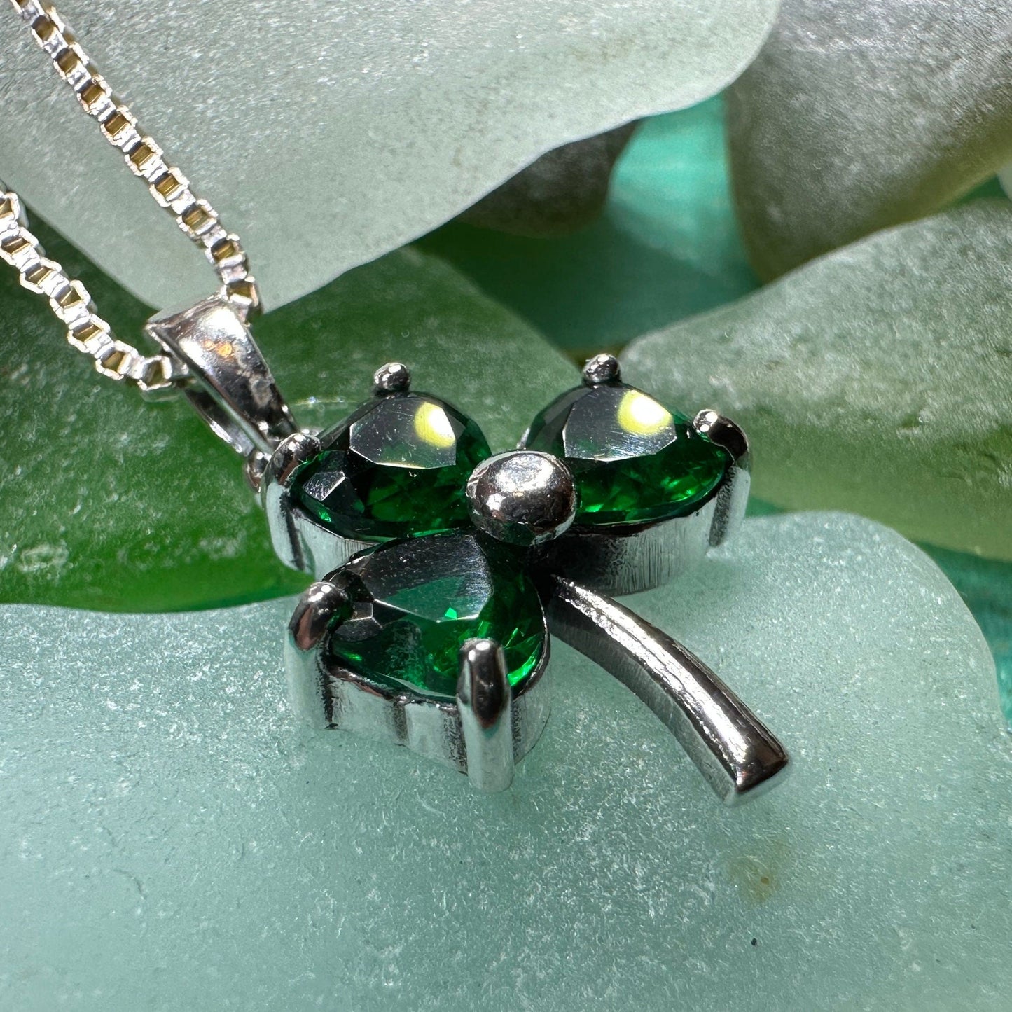 Shamrock Necklace, Clover Pendant, Irish Necklace, Irish Gift, Anniversary Gift, Emerald Ireland Jewelry, Friendship Gift, Celtic Necklace