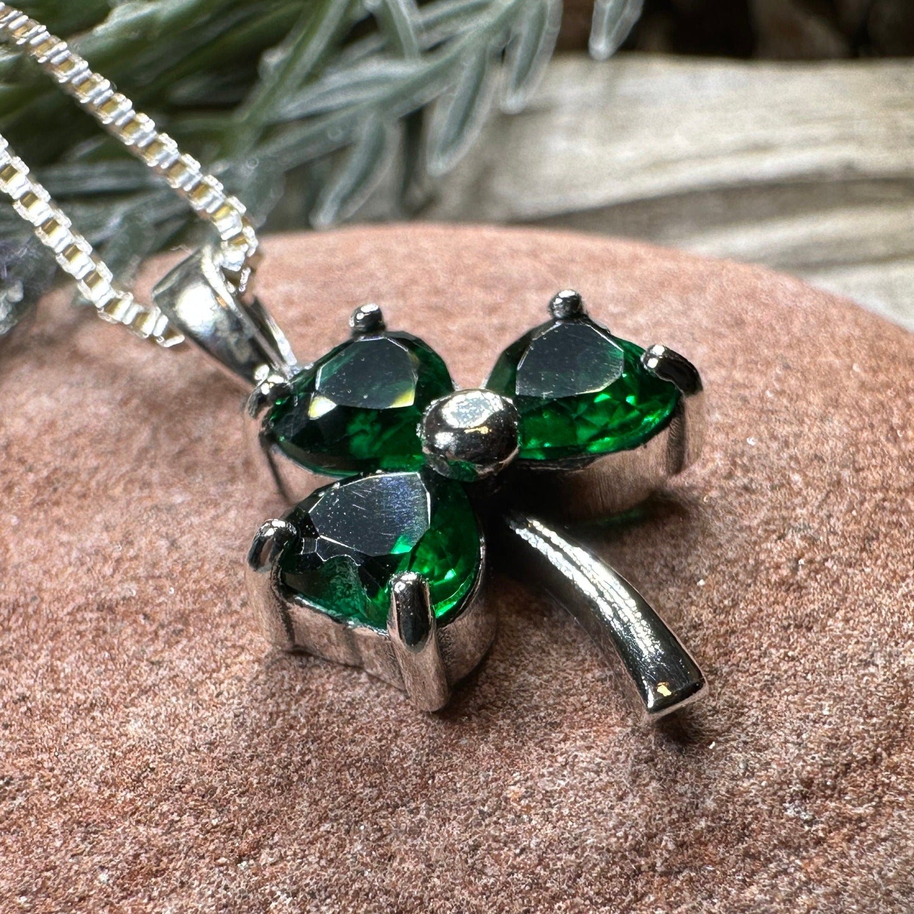 Shamrock Necklace, Clover Pendant, Irish Necklace, Irish Gift, Anniversary Gift, Emerald Ireland Jewelry, Friendship Gift, Celtic Necklace