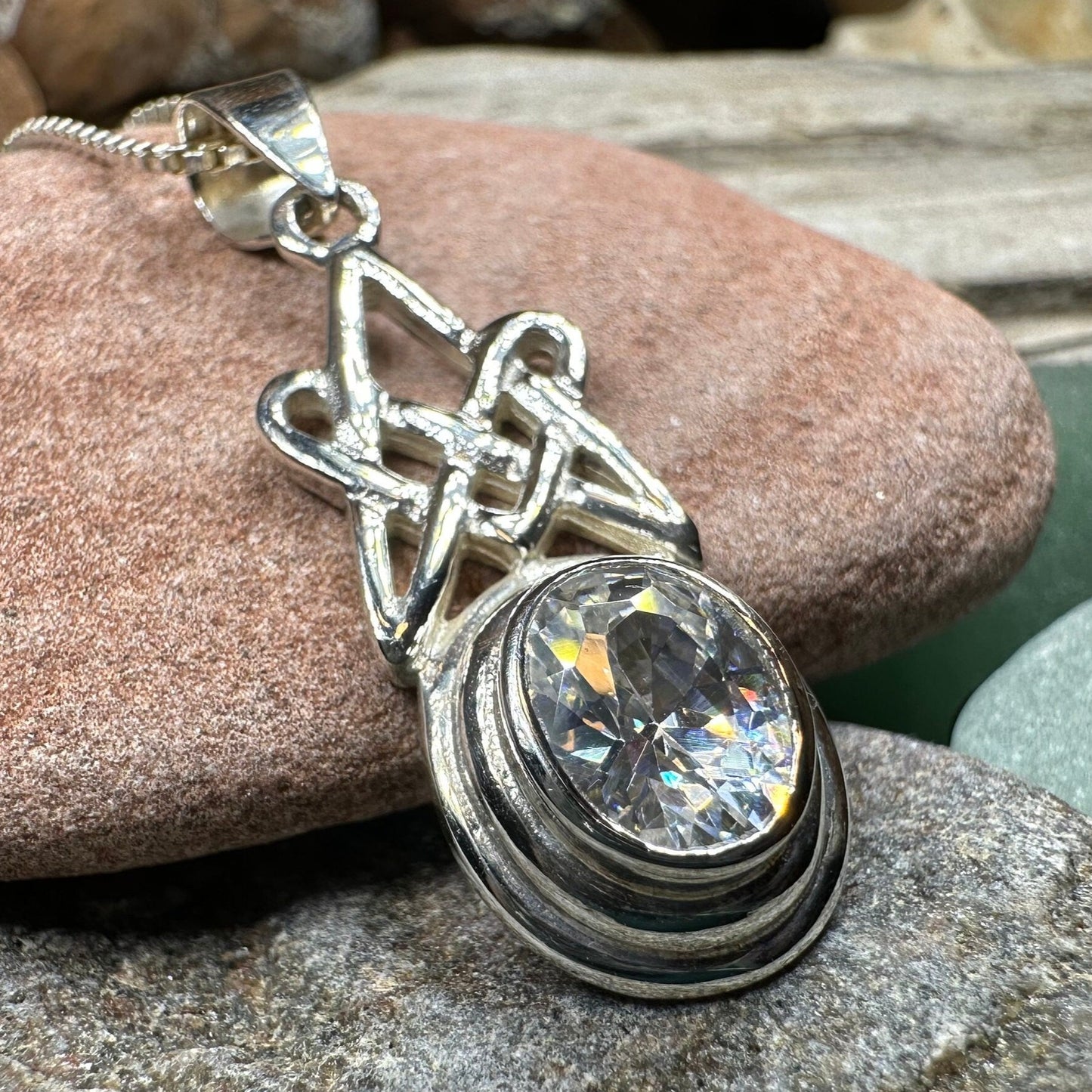 Celtic Knot Necklace, Scottish Jewelry, Ladies Celtic Pendant, Irish Necklace, Irish Jewelry, Anniversary Gift, Scotland Jewelry, Wife Gift
