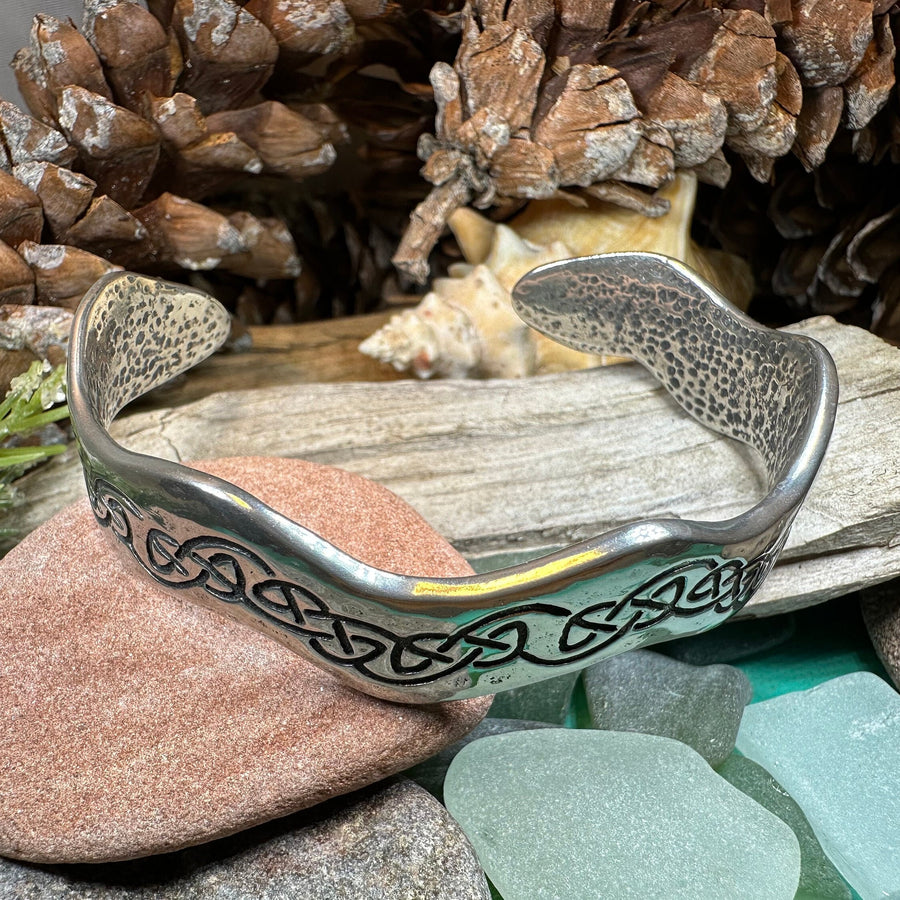 Celtic Knot Pewter Bracelet, Celtic Jewelry, Bangle Bracelet, Scotland Jewelry, Ireland Jewelry, Wife Gift, Girlfriend Gift, Sister Gift