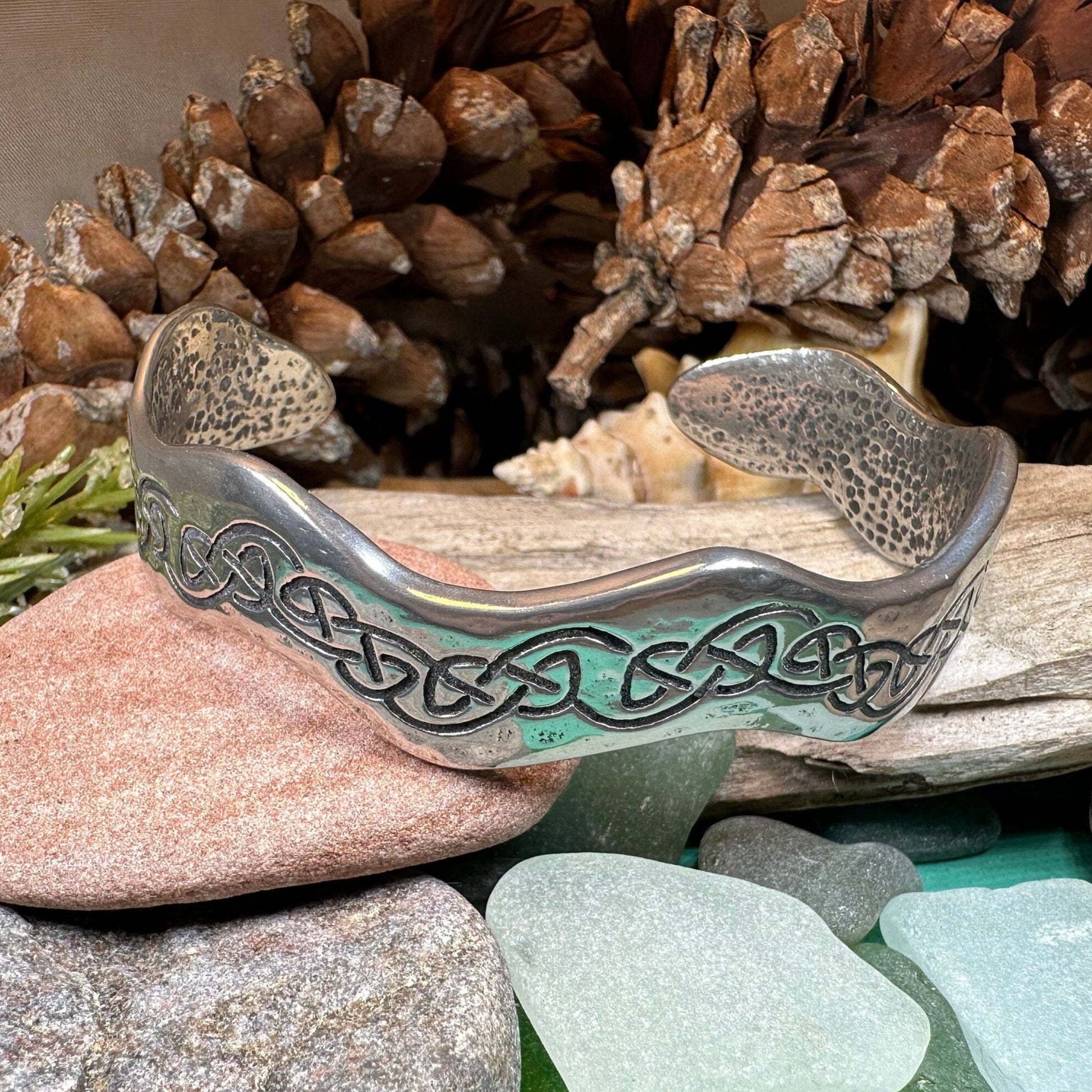Celtic Knot Pewter Bracelet, Celtic Jewelry, Bangle Bracelet, Scotland Jewelry, Ireland Jewelry, Wife Gift, Girlfriend Gift, Sister Gift
