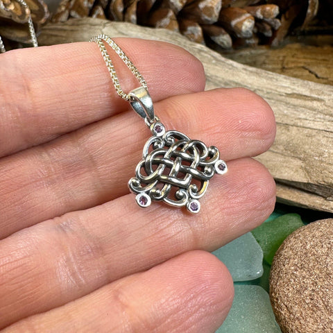 Load image into Gallery viewer, Celtic Knot Necklace, Love Knot Jewelry, Celtic Heart Pendant, Scotland Jewelry, Irish Jewelry, Amethyst, Pagan Jewelry, Scotland Jewelry
