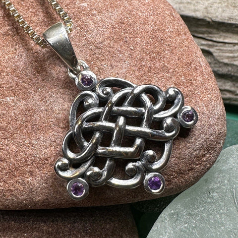 Load image into Gallery viewer, Celtic Knot Necklace, Love Knot Jewelry, Celtic Heart Pendant, Scotland Jewelry, Irish Jewelry, Amethyst, Pagan Jewelry, Scotland Jewelry
