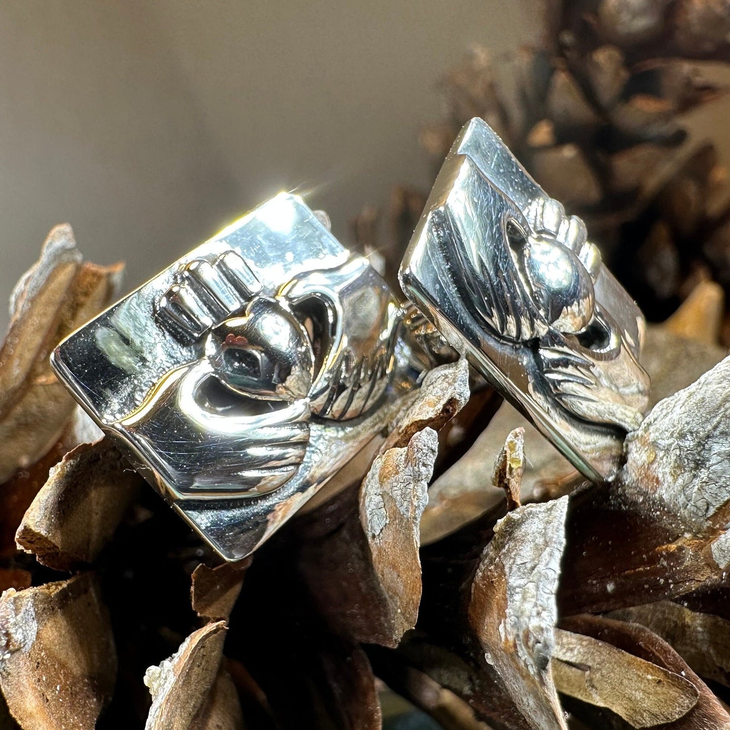 Traditional Claddagh Cufflinks for Men — view 4