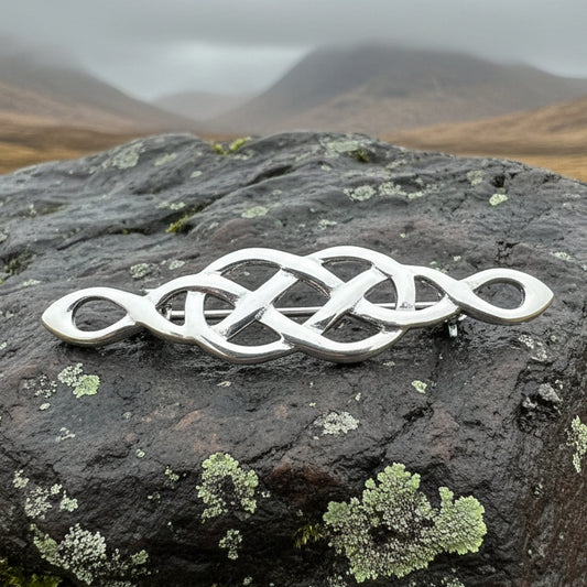 Celtic Knot Brooch, Celtic Pin, Silver Irish Pin, Scottish Celtic Jewelry, Scotland Jewelry, Bridal Jewelry, Anniversary Gift, Mom Gift