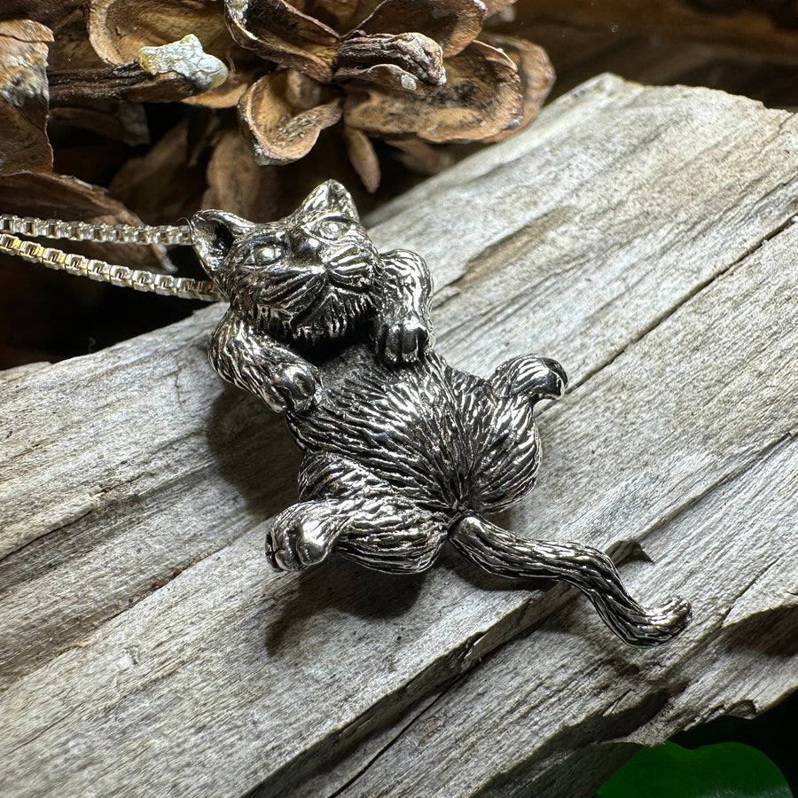 Cat Necklace, Cat Lover Gift, Nature Necklace, Cat Mom, Moveable Cat, Silver Cat Pendant, Best Friend Gift, Gift for Her, Animal Jewelry