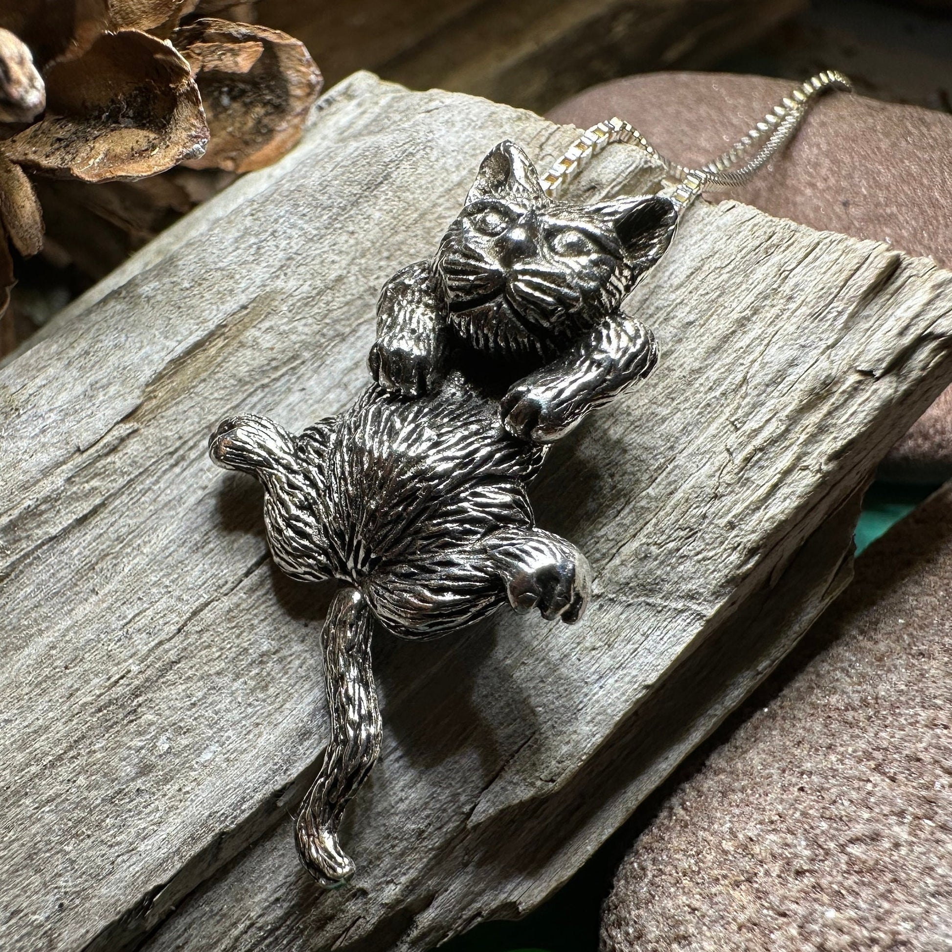 Frisky Cat Necklace — view 6