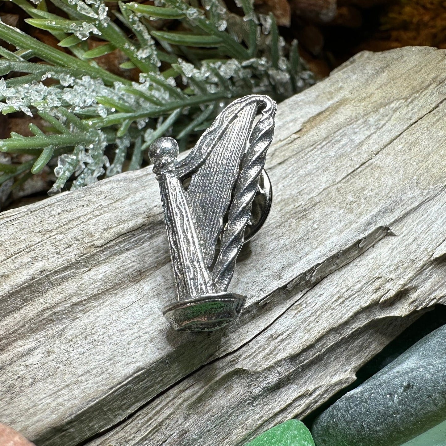 Irish Harp Brooch, Celtic Jewelry, Irish Lapel Pin, Harp Brooch, Ireland Brooch, Anniversary Gift, Cap Badge Pin, Bagpiper Gift, Ireland Pin